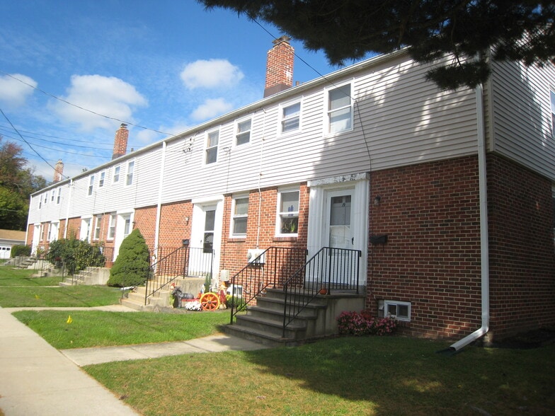 Building Photo - Pitman Gardens Apartments