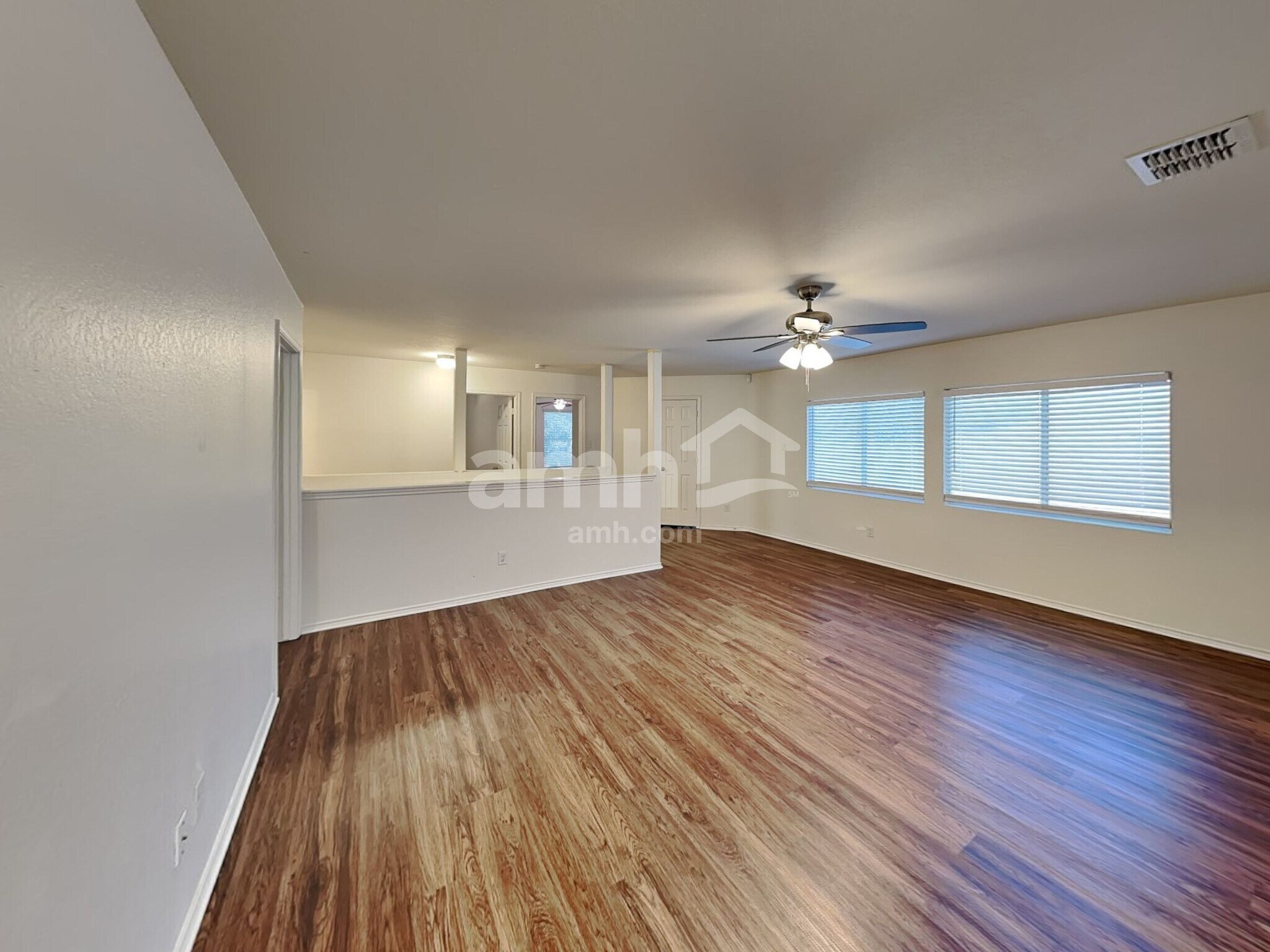Building Photo - 9246 Silver Vista