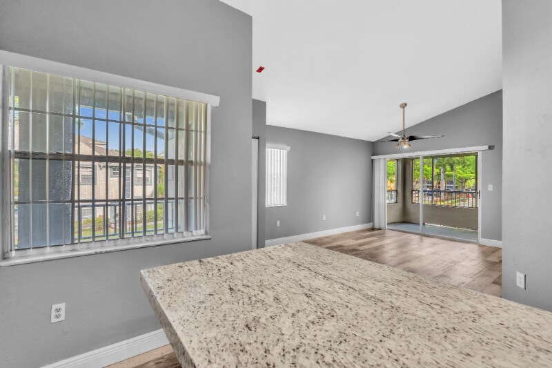 Building Photo - 2890 N Oakland Forest Dr