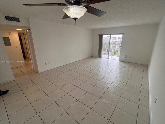 Building Photo - 7727 SW 86th St