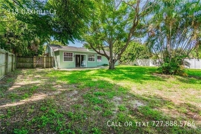 Building Photo - 318 Oakhill Ct