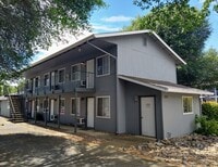 Building Photo - 237 Boulder Creek Dr