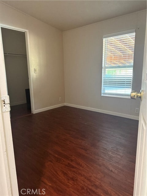 Building Photo - 45492 Sleepy Hollow Ln