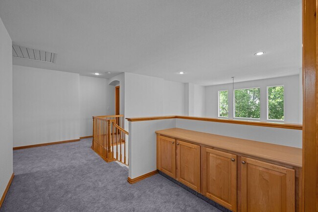 Building Photo - 10197 S Fairgate Way