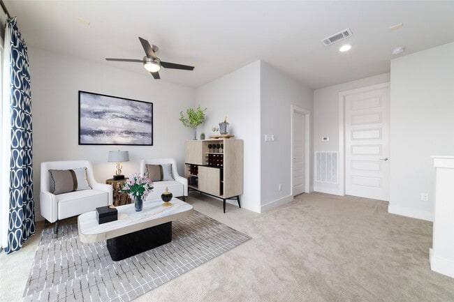 Building Photo - 11506 Royal Tower Pl