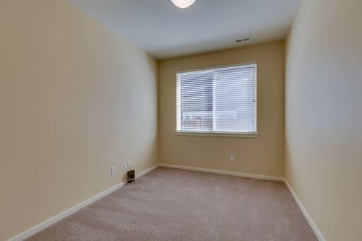 Building Photo - Gorgeous South Everett MainVue Home Available!