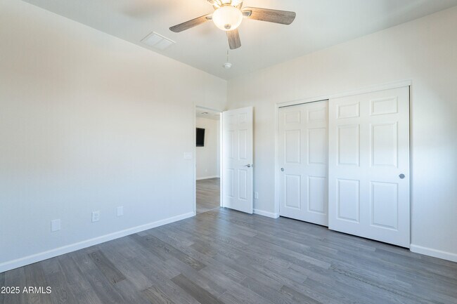 Building Photo - 12307 W Villa Hermosa