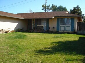 Building Photo - 224 SPRINGVALLEY DR., VACAVILLE, CA 95687