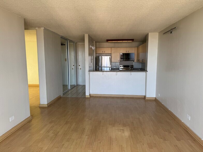 Building Photo - 98-410 Koauka Loop
