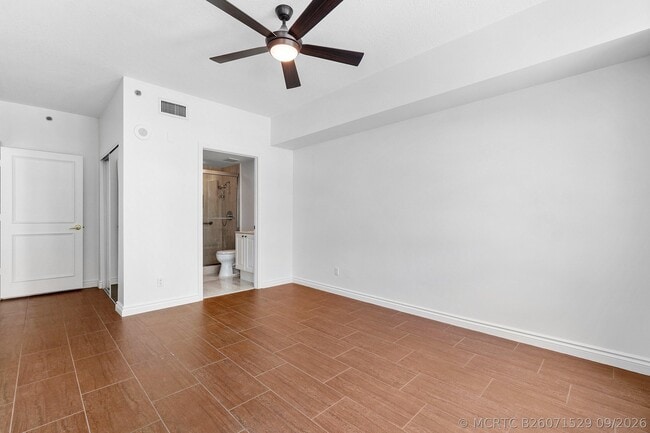 Building Photo - 3720 S Ocean Blvd