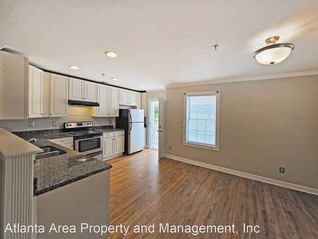Building Photo - 4 br, 3.5 bath House - 138 Brook Cir SE
