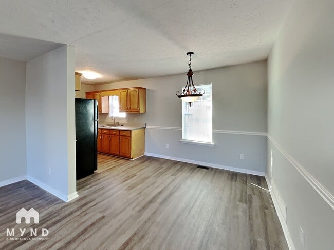 Building Photo - 48 Colby Ct