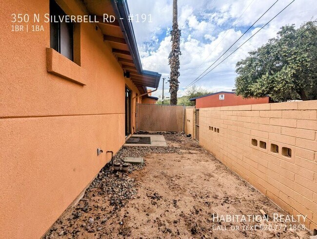 Building Photo - 350 N Silverbell Rd