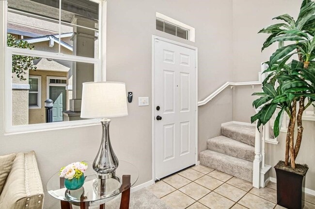 Building Photo - Beautiful 3 Bed, 3 Bath Condo for Rent in Livermore, CA