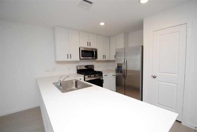 Building Photo - 3036 Wild Dunes Dr