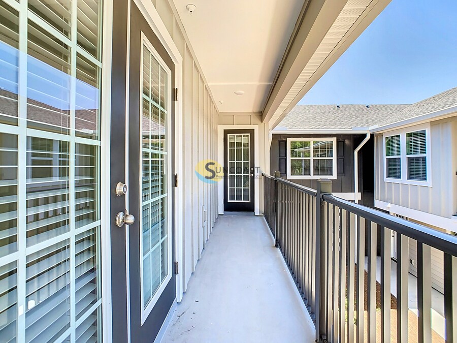 Building Photo - 3821 SW 43rd Ct