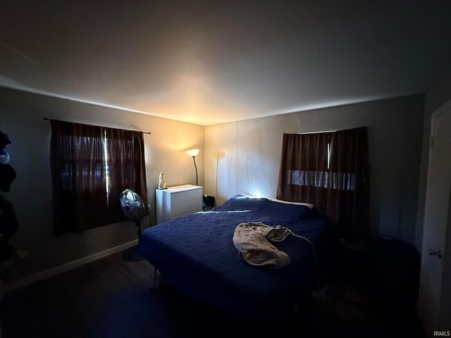 Building Photo - 640 S Curry Pike