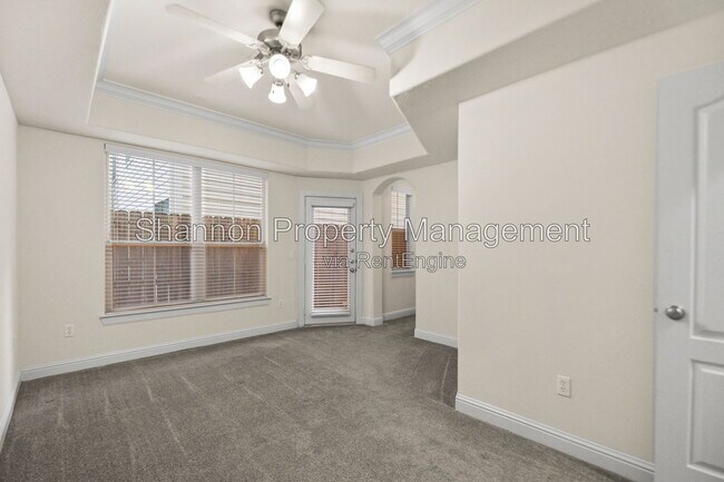 Building Photo - 5006 Gibson St