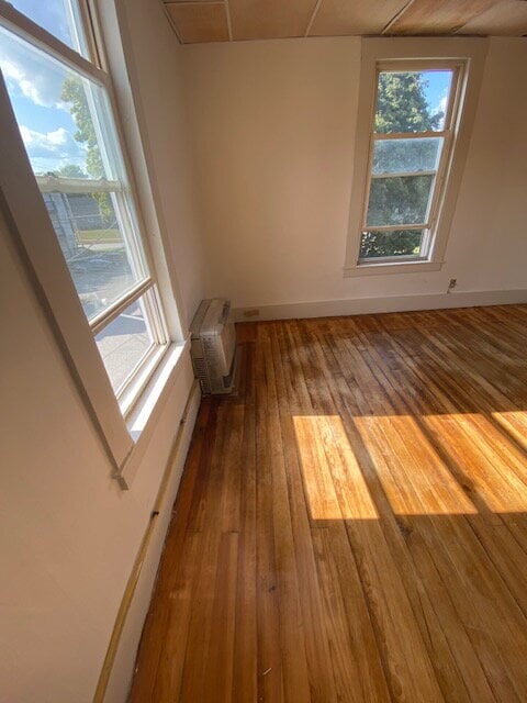 Building Photo - 90 Roak St