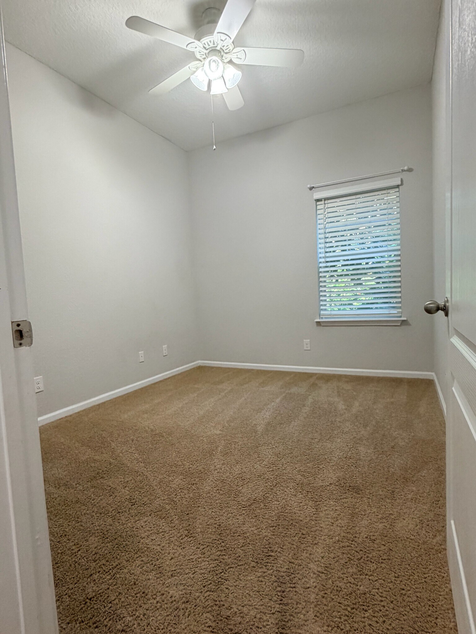 2nd Bedroom - 200 Larkin Place