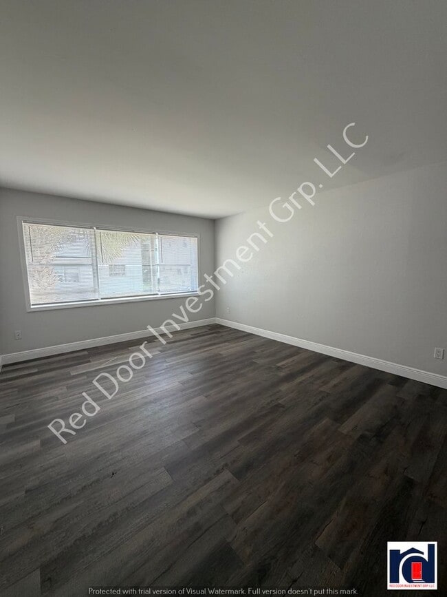 Building Photo - **MOVE IN SPECIAL** 2 Bedroom 1.5 Bath in the Heart of Downtown Deland~Available Now~