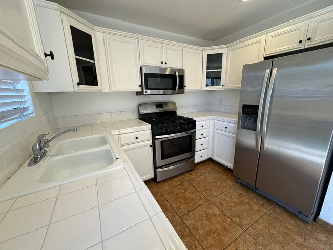 Building Photo - 2BR/1.5BA CONDO w/ 2 assigned PARKING SPOTS in ALPINE AVAILABLE NOW!