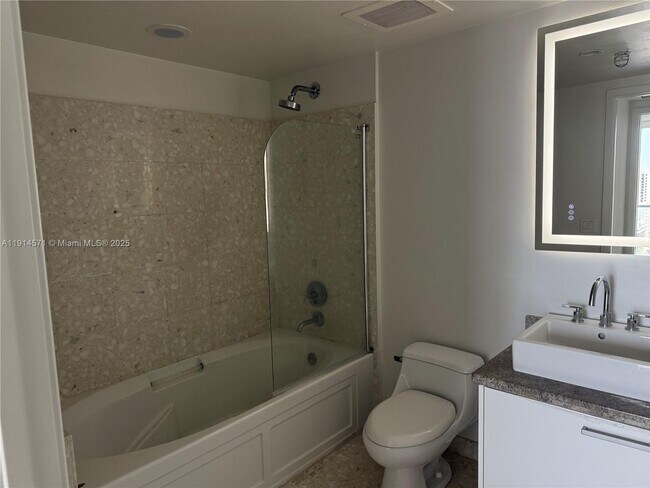 Building Photo - 185 SW 7th St