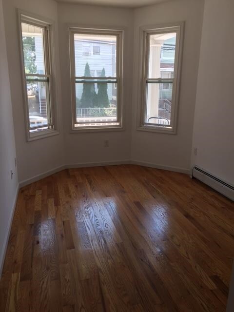Building Photo - 127 W 19th St