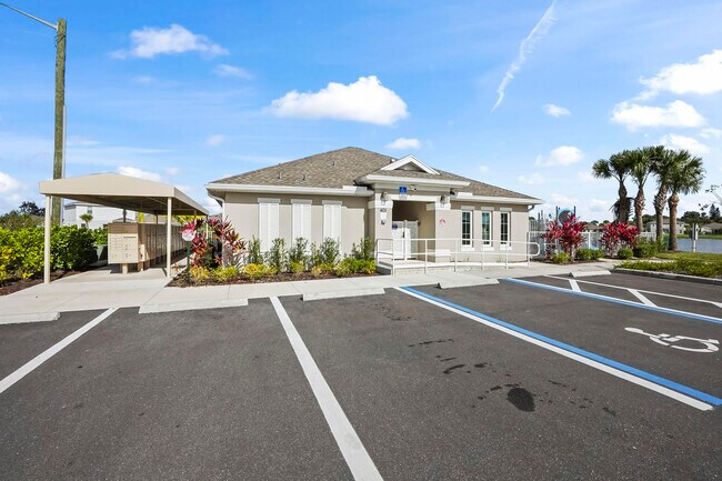 Building Photo - 309 Raspberry Rd