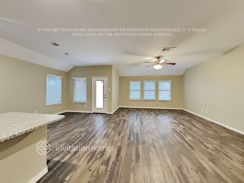 Building Photo - 317 Burr Ln