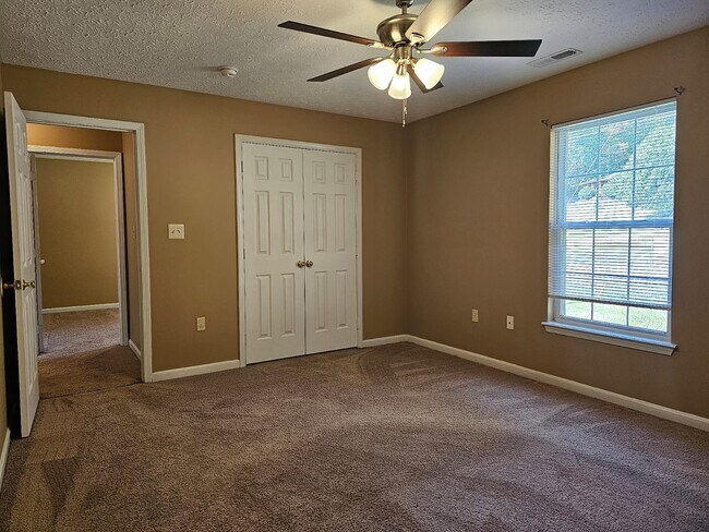 Master's Bedroom - 240 Highland Blvd