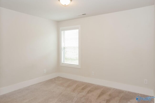 Building Photo - 182 Cherry Laurel Dr