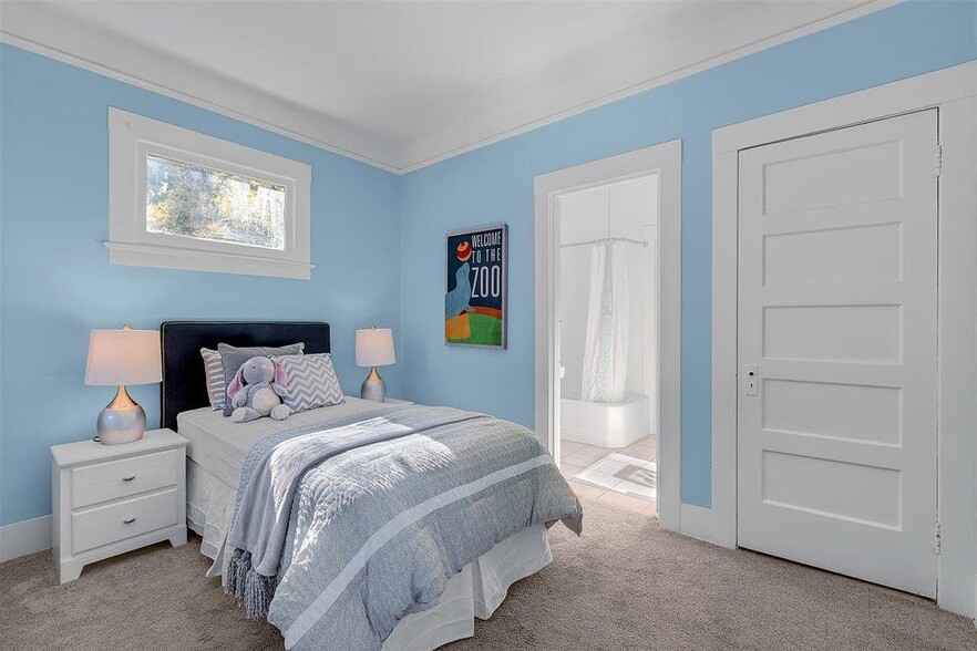 Building Photo - 7831 Eigleberry St