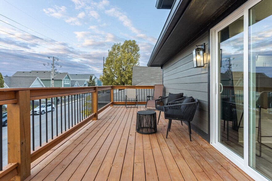 Building Photo - 1523 S East St