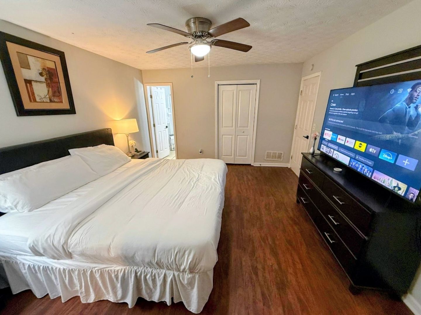 Building Photo - 5405 Glen Haven Dr