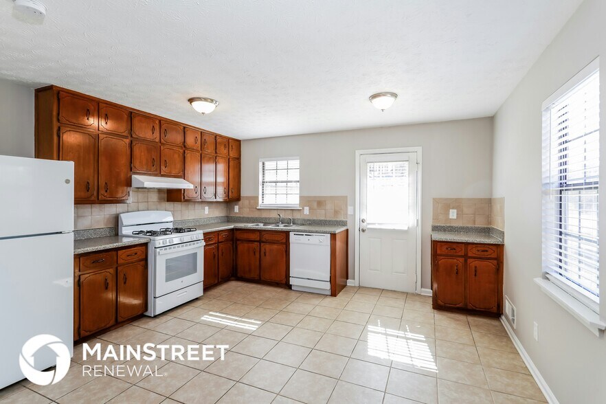Building Photo - 1181 Timbercrest Dr
