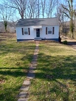 Building Photo - 3901 Fairlawn Ct