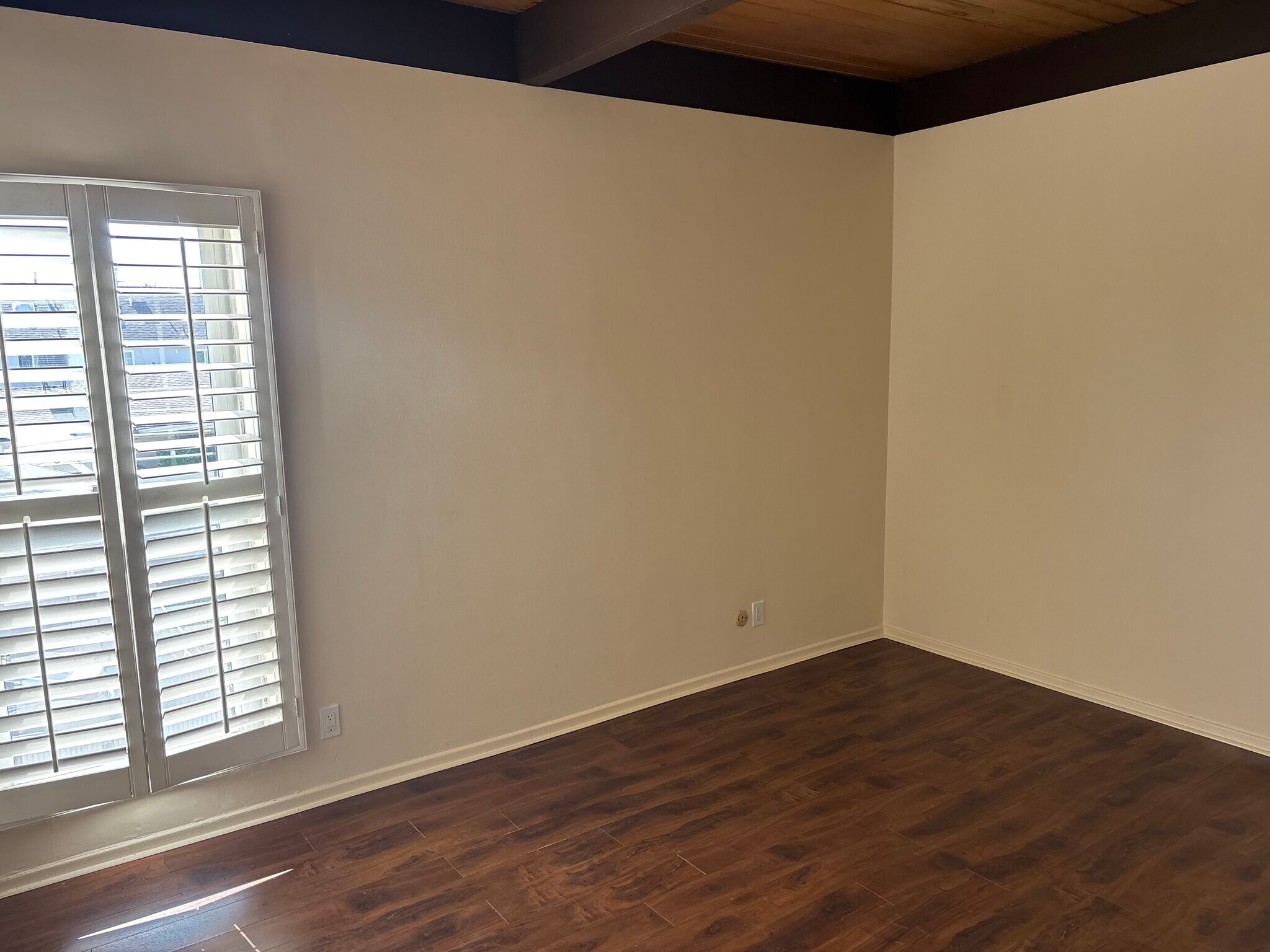 Building Photo - 16413 S Dalton Ave