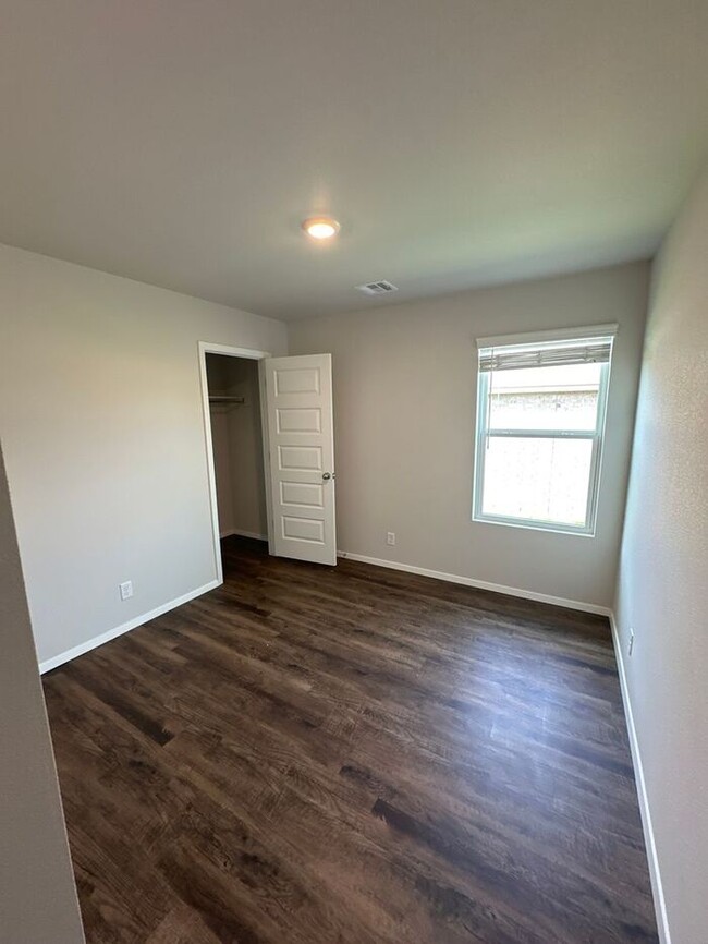 Building Photo - BRAND NEW Four Bedroom | Two Bath Home in ...