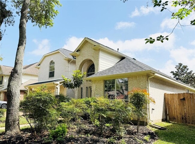Primary Photo - 3218 Oak Cliff Ln
