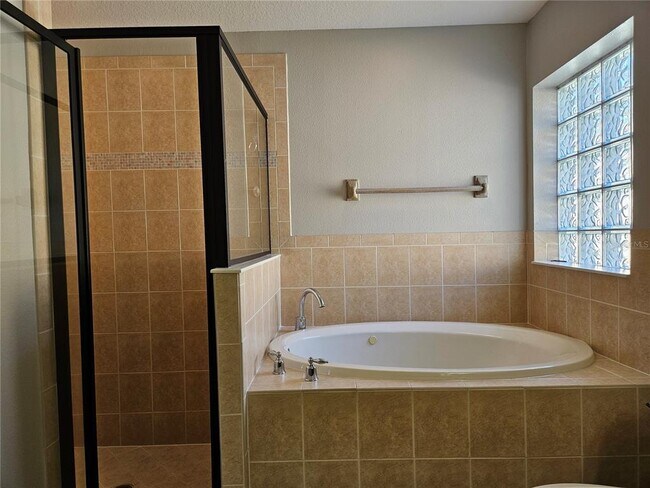 Building Photo - 10740 Rain Lilly Pass