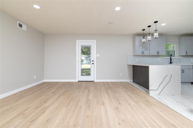 Building Photo - 13339 Belfield Dr