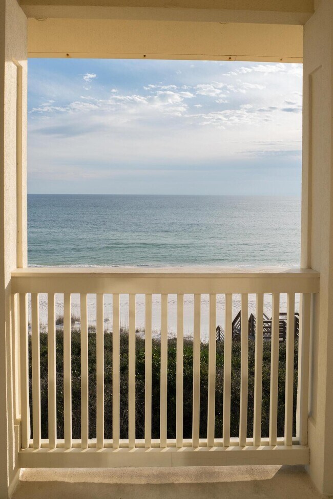 Building Photo - 223 Paradise by the Sea Blvd