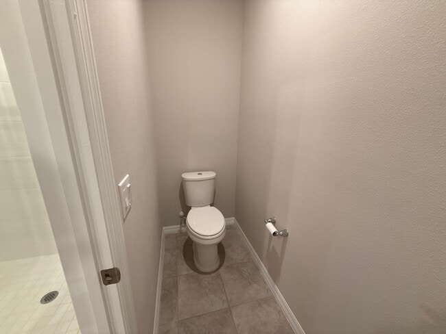 Building Photo - Stunning 4-bedroom, 3-bathroom, 2-stall garage, home. The only thing missing is you.