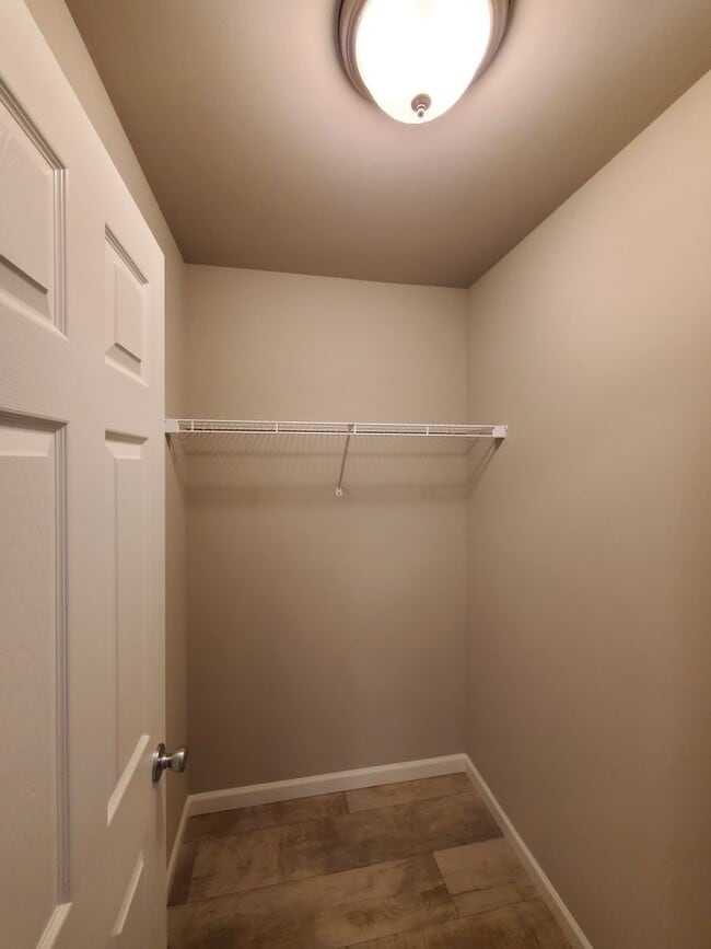 Building Photo - COMING SOON!! STUNNING 4 BEDROOM HOME FOR ...