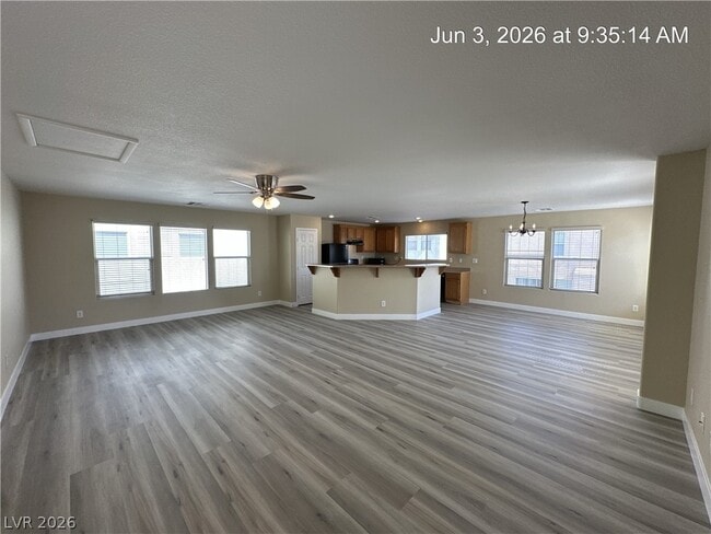 Building Photo - 9754 Splendor Sky Ave