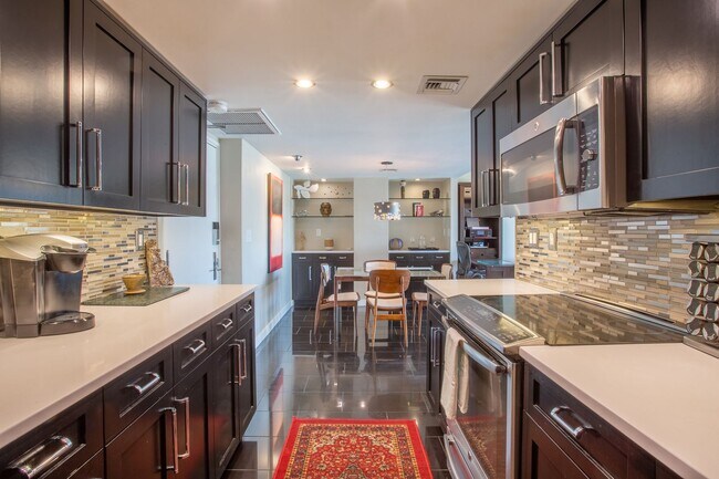 Building Photo - READY TO VIEW NOW! Gorgeous Downtown Phoen...