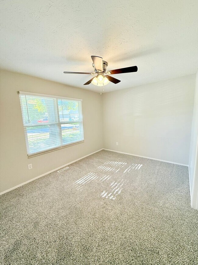 Building Photo - "Lots of New" in  Kickapoo School District