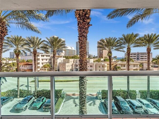 Building Photo - 6770 Indian Creek Dr