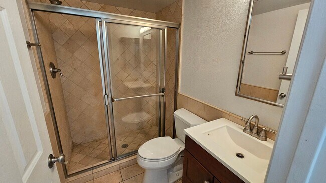 Building Photo - Single story with a POOL in Spring Valley!!!